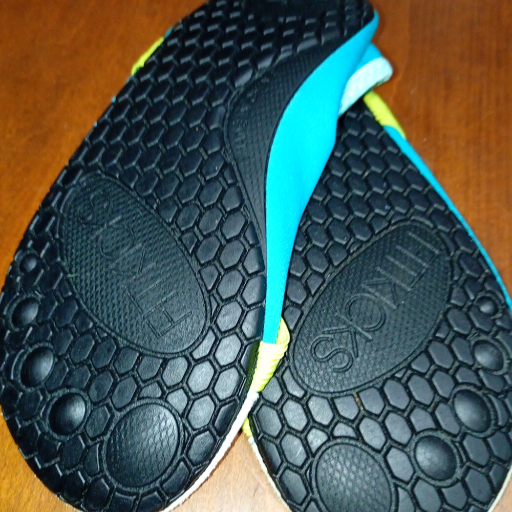 FitKicks Women's Aqua and Yellow Shoes - Picture 3 of 3